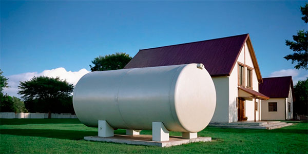 газгольдер возле дома