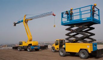 Ножничные подъемники: эффективность и безопасность на строительных объектах