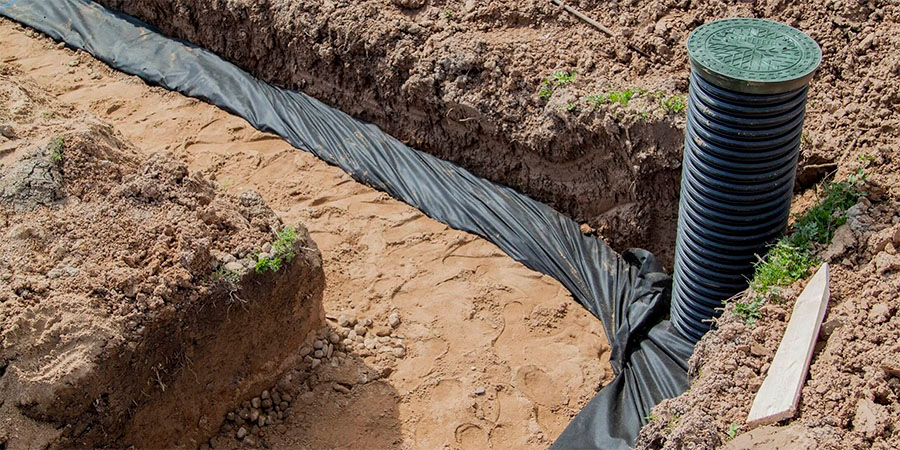 Монтаж дренажной трубы