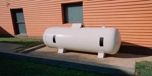 газгольдер возле дома