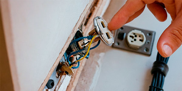 замена розетки