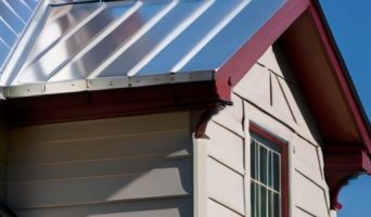 Фальцевая кровля: история, преимущества и выбор для вашего дома