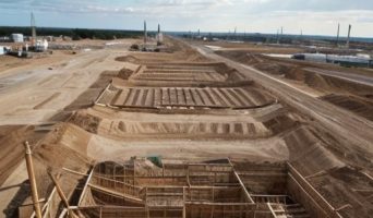 Как выбрать идеальный фундамент для дома из газобетона: от теории к практике