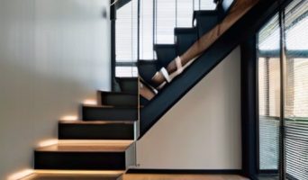 Межэтажные лестницы в стиле лофт: история, дизайн и практические советы для современного интерьера