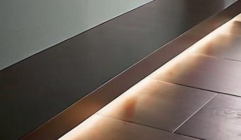 Плинтус с кабель-каналом: стильное и безопасное решение для вашего интерьера