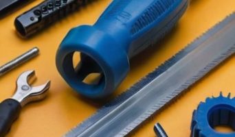 Как отремонтировать пластиковые двери: советы и пошаговое руководство