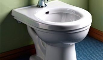 Как правильно установить поплавок в унитаз с нижней подводкой: пошаговая инструкция и советы по уходу