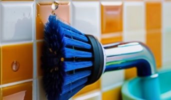Как самостоятельно отремонтировать душевую лейку: от диагностики до профилактики поломок